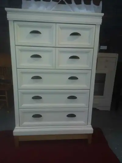Canadian Made 5 Drawer Chest of Drawers - Custom Touches, View more
