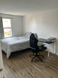 Double room short term rental with good location 