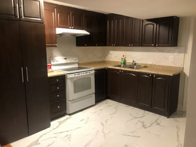 Room for rent in large legal basement in Brampton