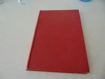 rd cover in decent condition no cover name written inside a bit of wear to spine otherwise pages are...