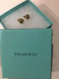 Tiffany knot earrings