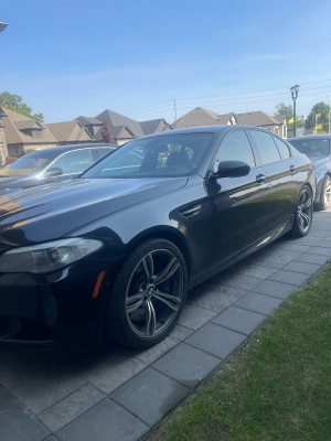 2012 BMW M5 -