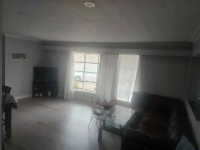 sharing room for girls