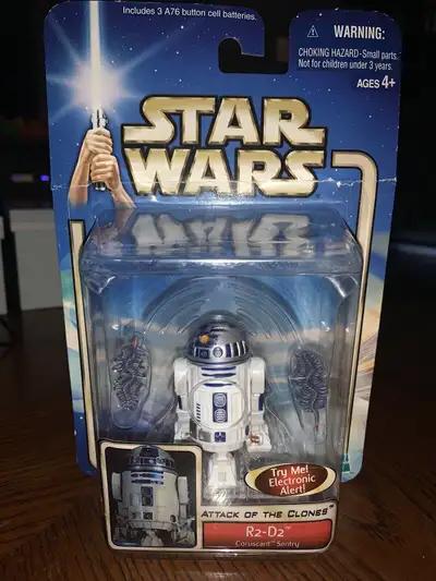 Hasbro Star Wars Attack Of The Clones R2D2 Action Figure, View more
