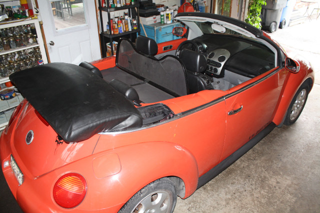 new beetle décapotable 2004 dans Autos et camions  à Saguenay