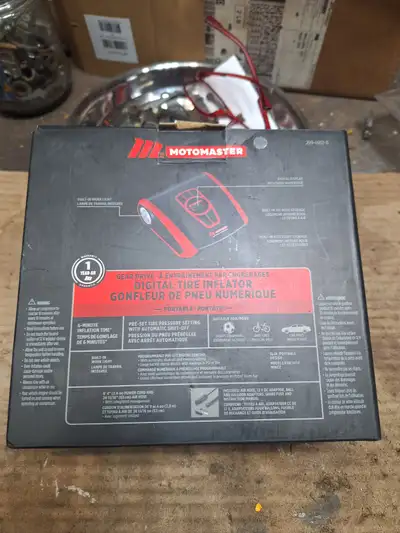 Motomaster- Digital 12v tire inflator, View more