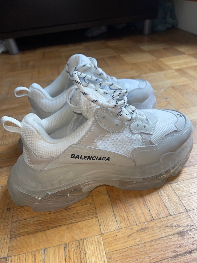 balenciaga triple s mens gold
