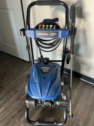 Simoniz 2700 PSI Gas Pressure Washer and Accessories. Excellent Condition. Used Twice. $300 OBO Call...