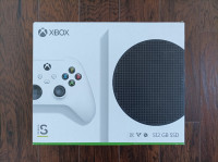 (Delivery) LNIB Xbox Series S w/games