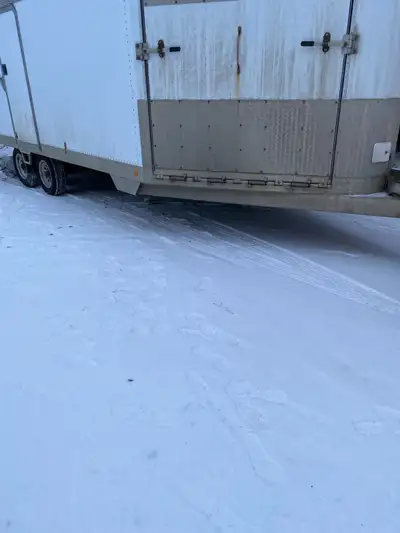 1998 featherlite enclosed snowmobile trailer Front ramp door 5000 lb axles New tires Rubber floor Sp...