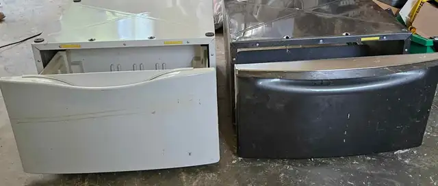Laundry Storage Pedestals in Storage & Organization in Cowichan Valley / Duncan - Image 4