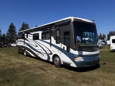 2008 National Pacifica 40E Full 29 ft. wall slide (3 slides total) $85,000 67,000 mi. Cummins ISC8.9...