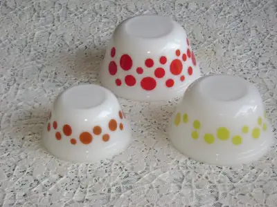 Vintage Set of Polka Dot Bowls by Federal Glass Co., View more