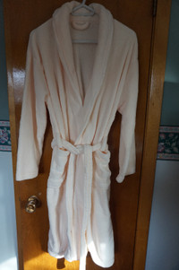 NEW Women's Housecoat/Robe