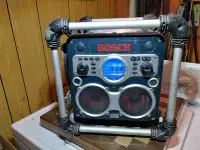 Bosch Power Boss Job Site Radio with BT adapter