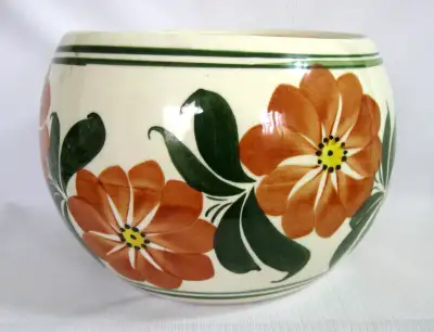 CACHE -POT en CERAMIQUE VINTAGE CERAMIC HANDPAINTED PLANTER English spoken, p.m. me if details are n...