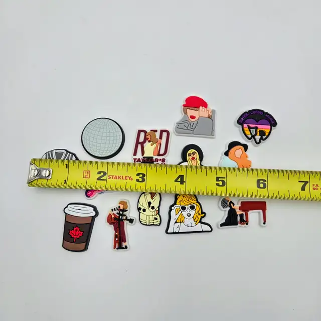Shoe Charms Jibbitz Rubber Lot Of 86 Female Singer Disney Read in Arts & Collectibles in Strathcona County - Image 4