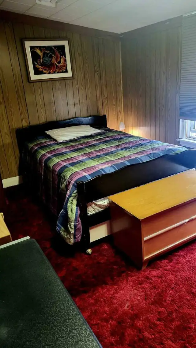 2 Rooms for rent (available immediately)