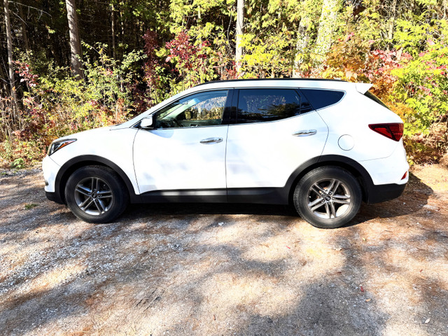 2017 Santa Fe Sport SUV in Cars & Trucks in Oshawa / Durham Region