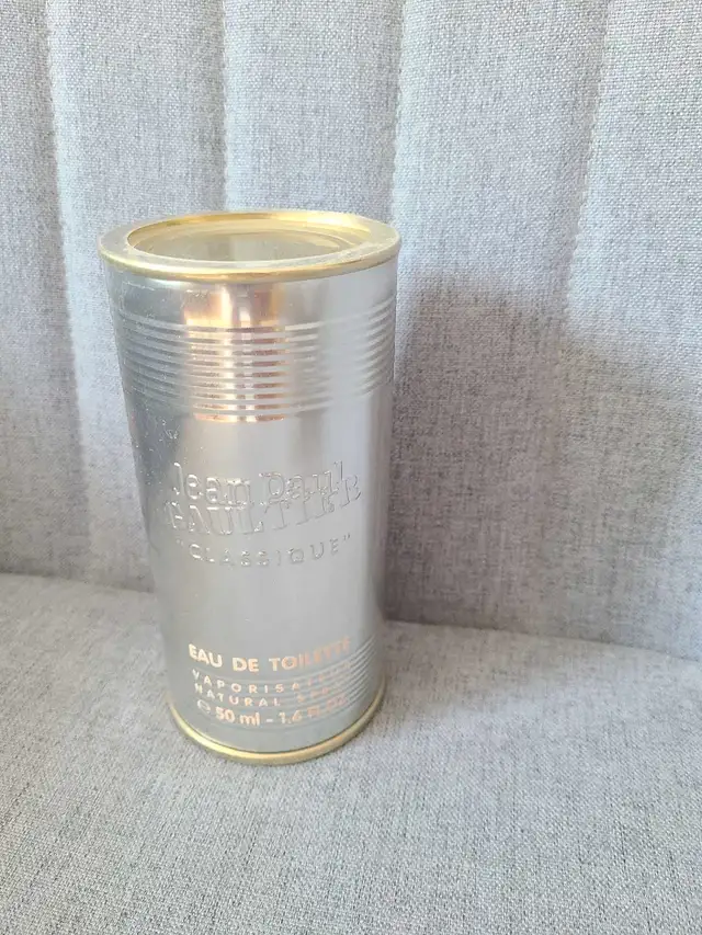 Jean Paul Gauthier Classique Eau De Toilette - 50 ml63373373670145121