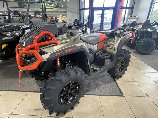 2022 Can-Am Outlander 1000 XMR in ATVs in Edmonton - Image 3