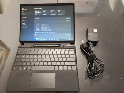 Surface Pro 8 16gb ram + Pen and Keyboard, View more