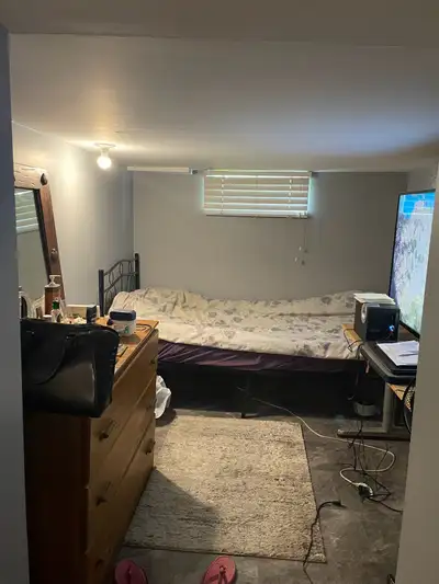 -Basement for rent in South Etobicoke area -800 p/m inclusive -Internet provided -1 current renter t...