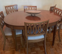 Extendable Dining table and six chairs