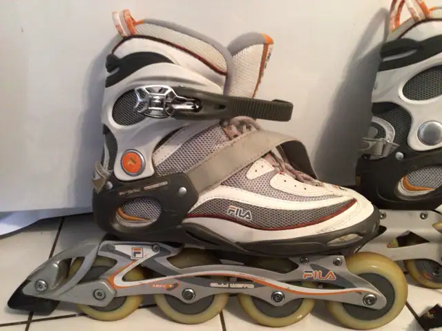 Fila Rollerblade 8 1/2 po. in Skates & Blades in Granby - Image 2