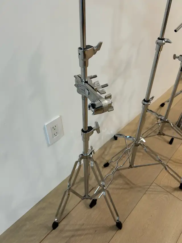 Drum Hardware Bundle in Drums & Percussion in Oshawa / Durham Region - Image 3
