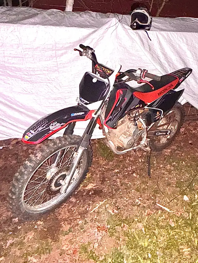 2006 Honda CRF 230F in Dirt Bikes & Motocross in Muskoka - Image 10
