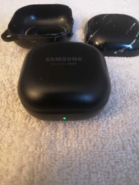 Boitier recharge Samsung buds 1 comme neuf 