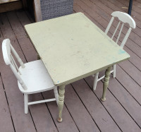 Antique table and chairs for kids