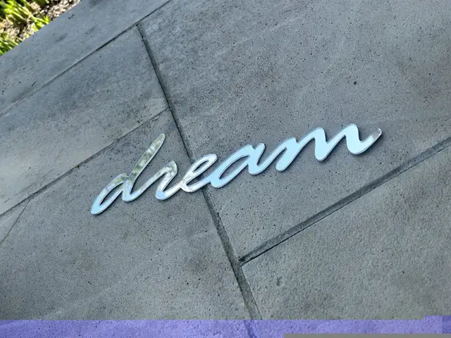 Mirrored Wall Decor in Home Décor & Accents in Markham / York Region - Image 3