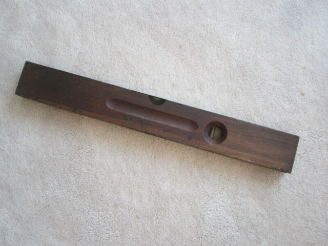 Antique Stanley Rule & Level Co. No.3 Wood and Brass Level in Hand Tools in Burnaby/New Westminster