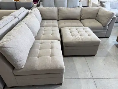 6 piece modular sectional - demo , View more
