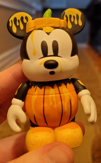 mickey mouse figurines in Buy & Sell in Ontario - Kijiji Canada