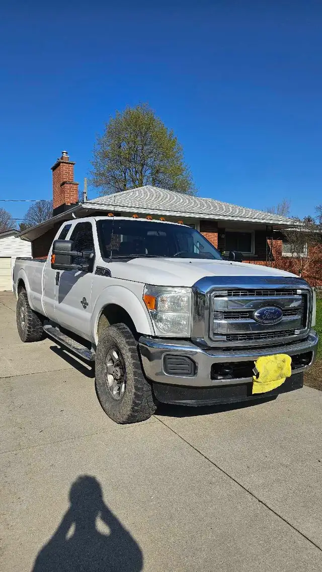2013 Ford F350 Diesel truck 