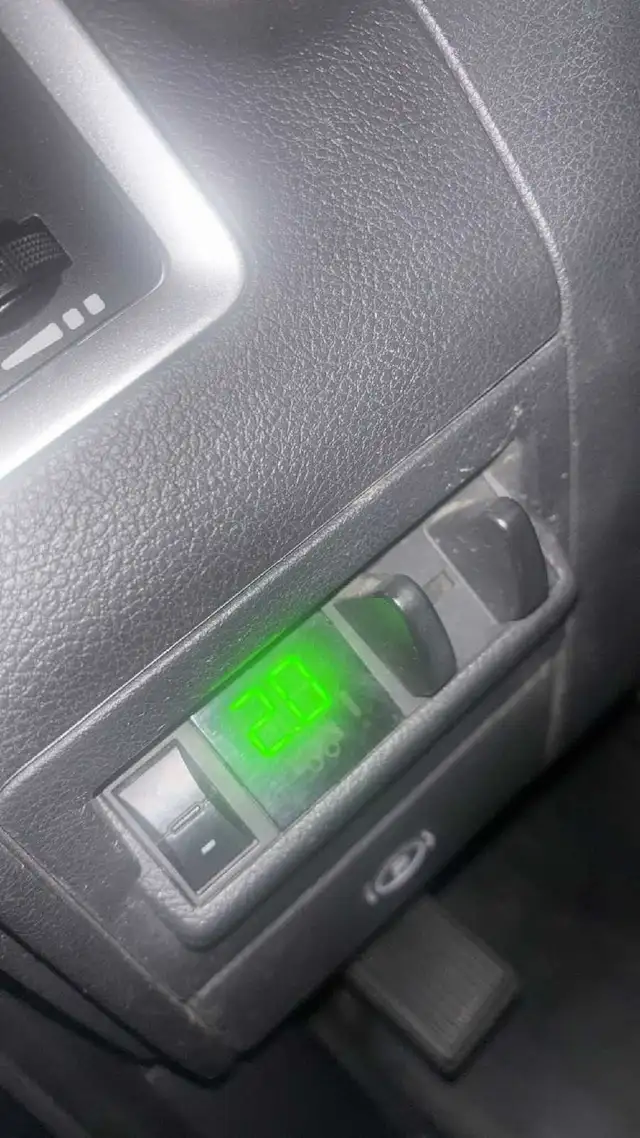 Ram 1500 SLT Crew Cab582383858909204488