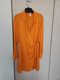    H&M  Long sleeves tunic. SIZE  - M 