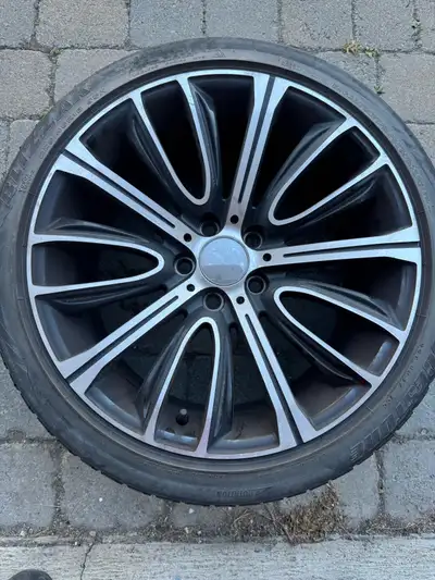 Very clean set of 4 Alloy Rims 18” bolt pattern 5x112 (2 colours ) For Bore size, look at the photos...