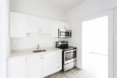 Entire unit – no roommates Private kitchen + living space Pet-friendly 2-minute walk to the ION LRT...