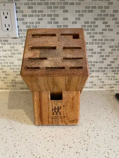 HENCKLES 10 slot knife block, View more
