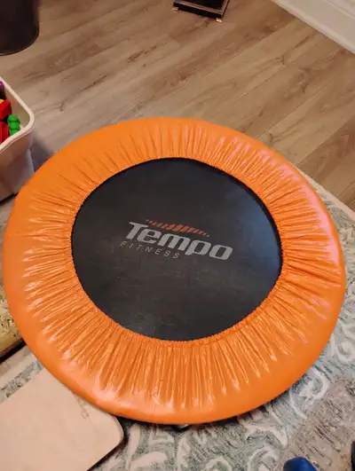 trampoline 36'' like new, View more