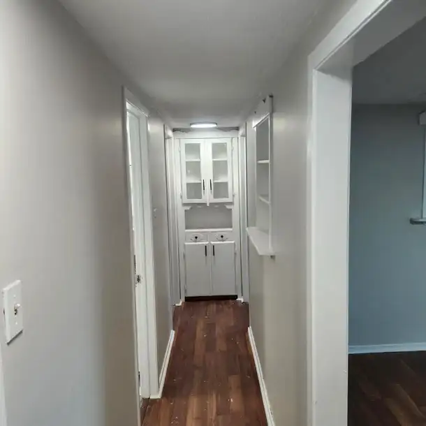 2 bed 1 bath apartment for rent