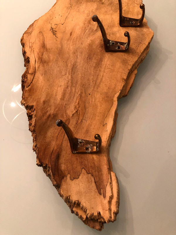 BC driftwood wall hook for your keys! Centertown Ottawa : ) in Bookcases & Shelving Units in Ottawa