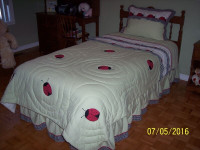 couvre-lit / literie pour lit simple - coccinelles (ladybug)