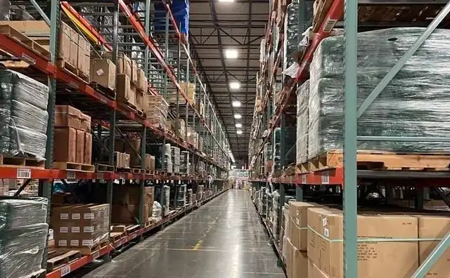 anyone hiring for warehouse work?63882173537667120