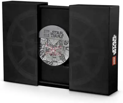 BNIB LEGO 5008818 Battle of Yavin Collectable Coin. This Star Wars May the 4th GWP coin features Dar...