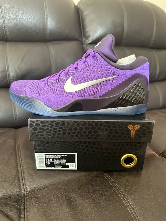 NIKE KOBE 9 ELITE LOW PROTRO MOON WALKER SIZE 11.5 in Men's Shoes in City of Toronto - Image 4